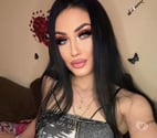 BEATRICE , CONFIRM WHATSAPP ON VIDEO CALL