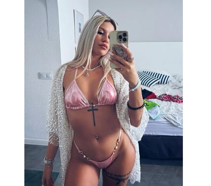 Escorts Grimsby North East Lincolnshire - Photos for VALERIA HOT GIRL🔥🔥 JUST OUTCALL PARTY GIRL 🔥