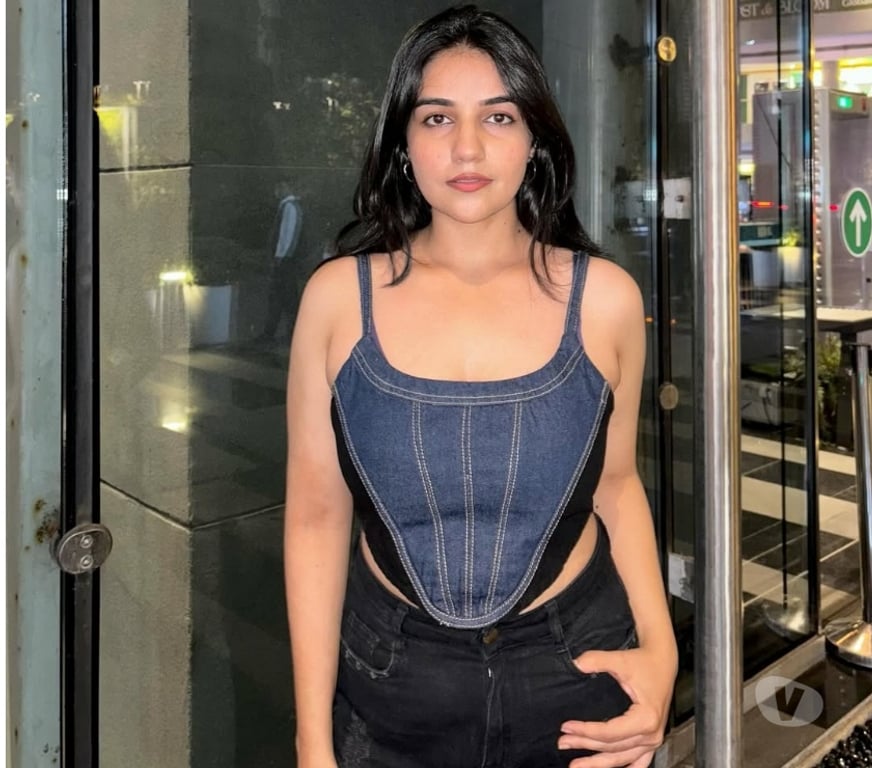Escorts Cardiff Butetown - Cardiff - Photos for New Young And Cute Indian Punjabi University Girl Available
