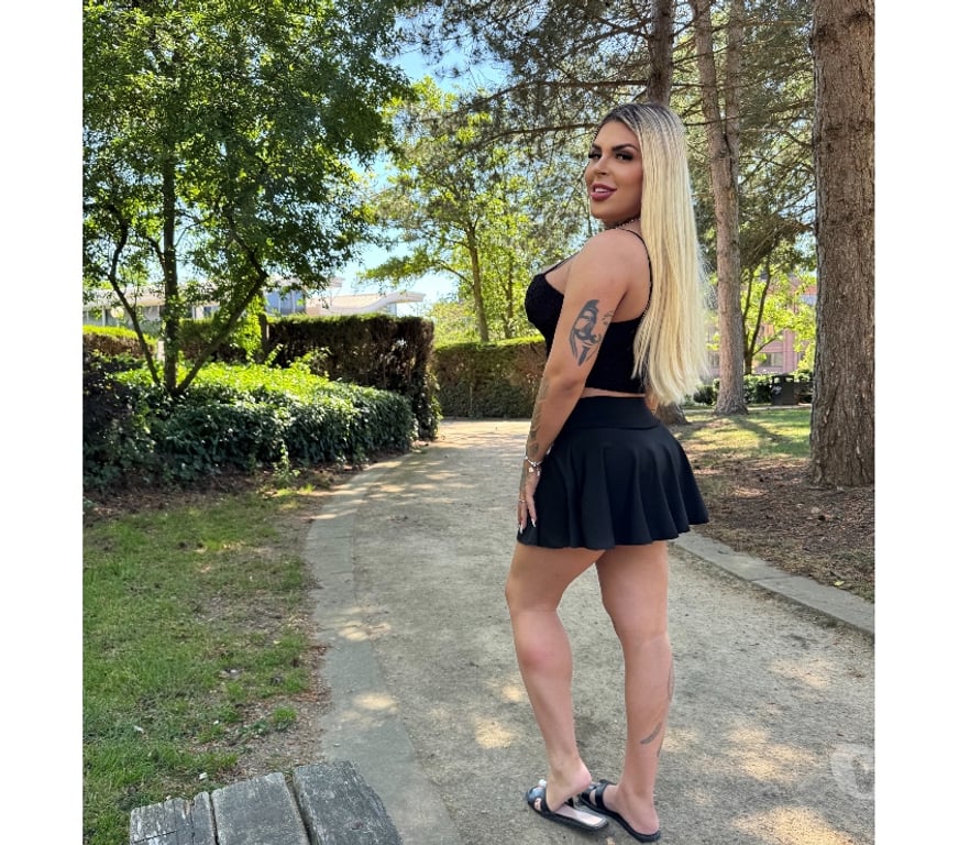 Trans Escorts West Midlands Birmingham - Photos for RAFAELLA ONLY FEW DAYS IN TOWN 🥳🎉💨🔥🎉😈