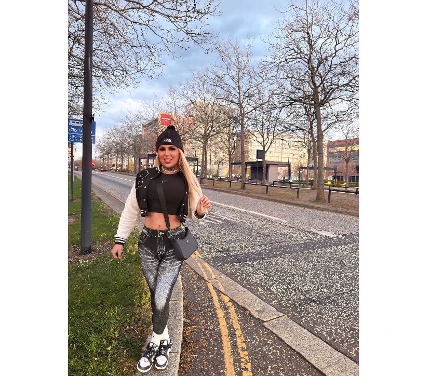 Trans Escorts West Midlands Birmingham - Photos for RAFAELLA ONLY FEW DAYS IN TOWN 🥳🎉💨🔥🎉😈