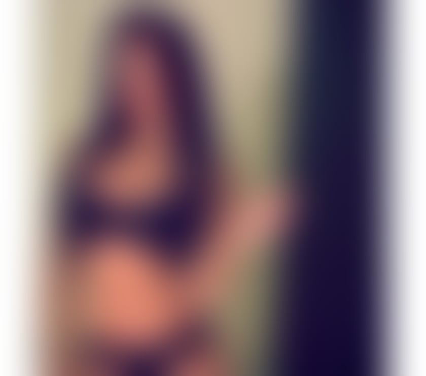 Escort Bradford City Centre Bradford - Photos for SELENA NEW GIRL IN YOUR CITY FOR FEW DAYS