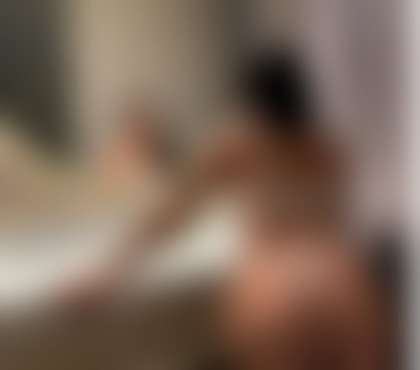 Escorts Reading Reading Town Centre - Reading - Photos for Hi I’m Lara call me for good party incall outcall