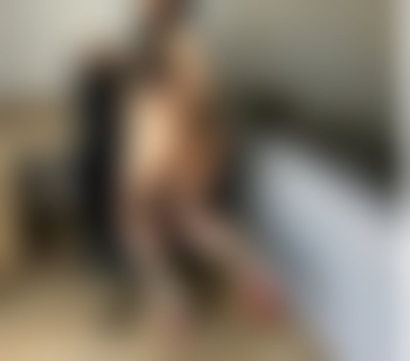 Escorts Reading Reading Town Centre - Reading - Photos for Hi I’m Lara call me for good party incall outcall