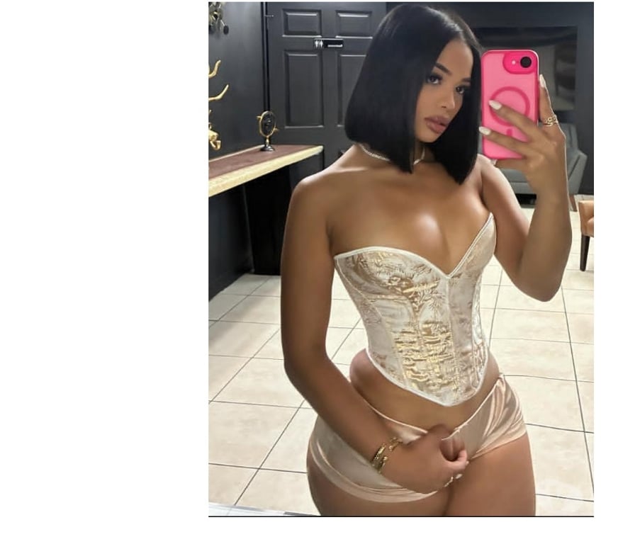 Escorts Essex Basildon - Photos for 🦋 Sweet Gentle Energy and Beautiful Connections 💕
