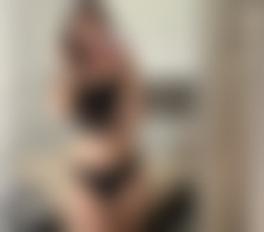 Escorts Salisbury Wiltshire - Photos for SOPHIA 💦NEW IN TOWN OUT CALL KISSING 💋