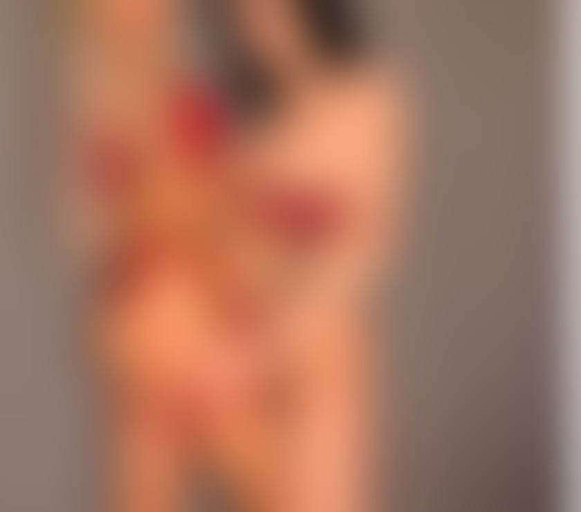 Escorts Hampshire Southampton - Photos for Hi new in town 2 girls Party Girl Best 💦 Full GFE🍾