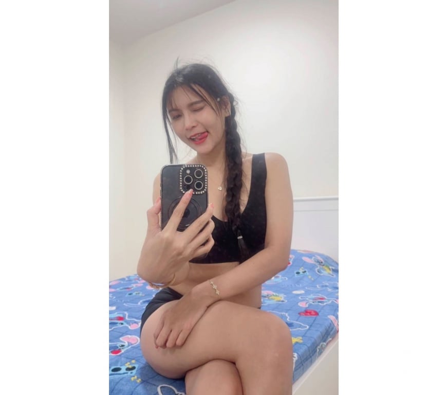 Escorts West Midlands Birmingham - Photos for Hi I’m Mintra. Thai super sexy VIP service babe