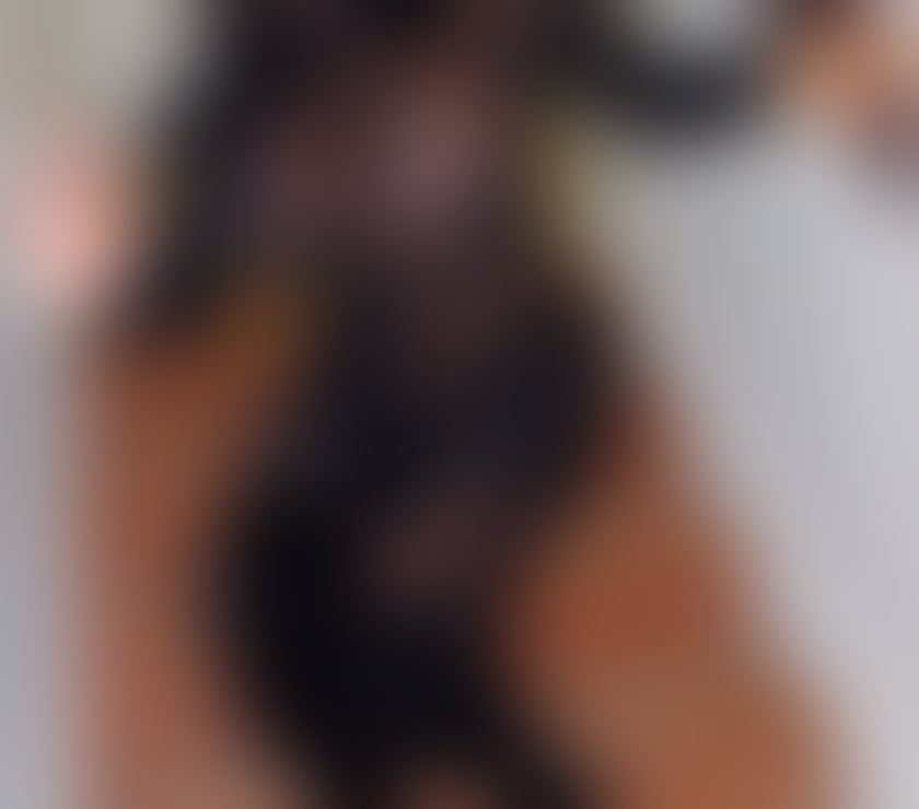 Escorts Aberdeen Aberdeen City Centre - Aberdeen - Photos for LATEXLOVER MATURE LADY 42yrs