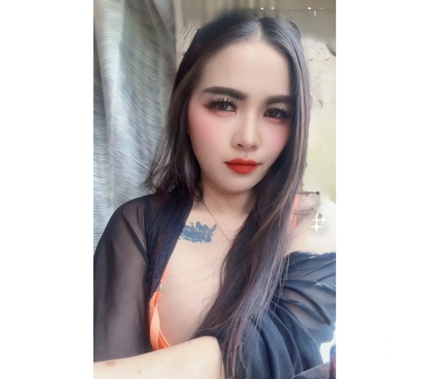 Escorts Warwickshire Warwick - Photos for Naughty Bumbim Thai Escort