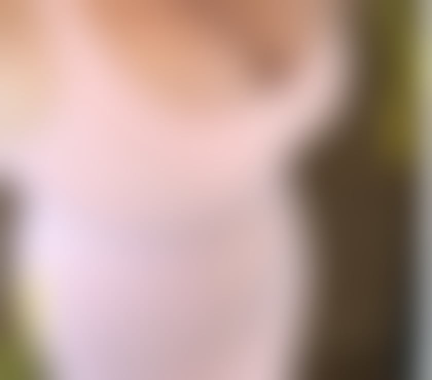 Escorts East London Forest Gate - East London - Photos for Mature Laura💋Natural big boobs❤Last day June 23