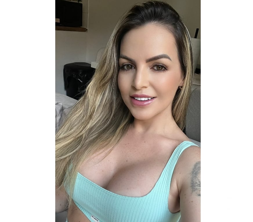 Escorts East London Aldgate East - East London - Photos for 🥳Party Girl🎉Sofia Brazilian