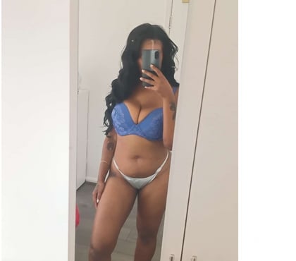 Escorts East Finchley North London - Photos for PARTY 🥂MIXRACE BRITISH GIRL NEW IN TOWN📍🍑