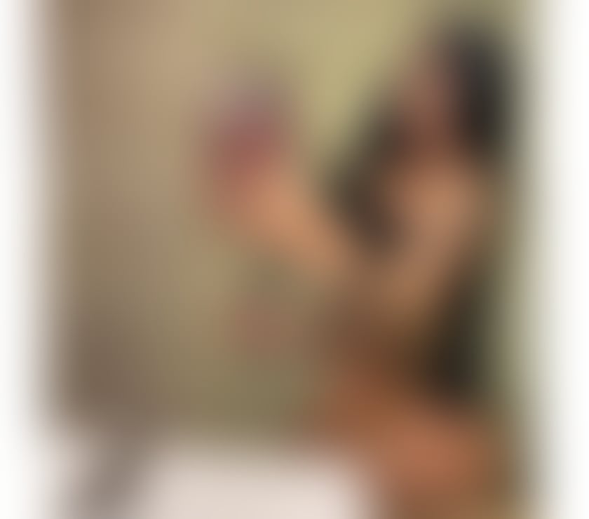  Escorts Hendon North West London - Photos for 🥳🥳❤️❤️😘LAURA😘🎉🎉🎉🥳