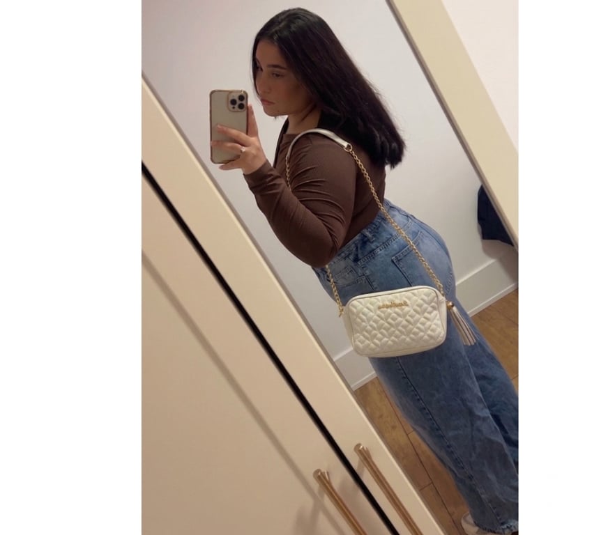 Escorts South East London Catford - South East London - Photos for Letícia Curvys 🔥 Party Girls 💋