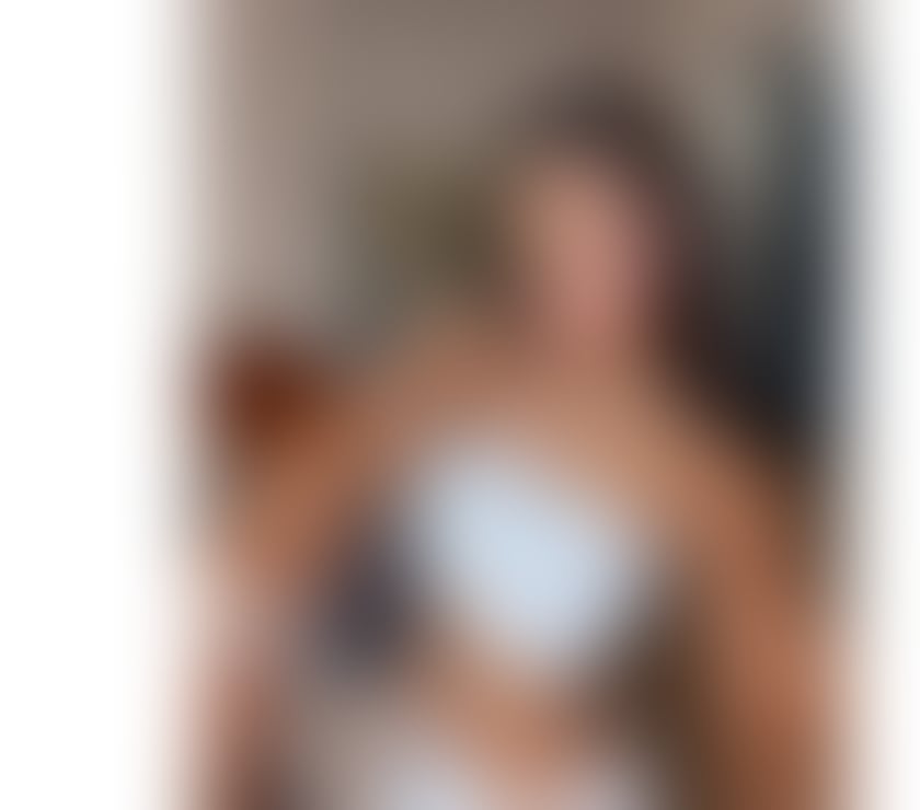 Escorts Canary Wharf Station East London - Photos for Brazilian, party girl, sensual & seductive
