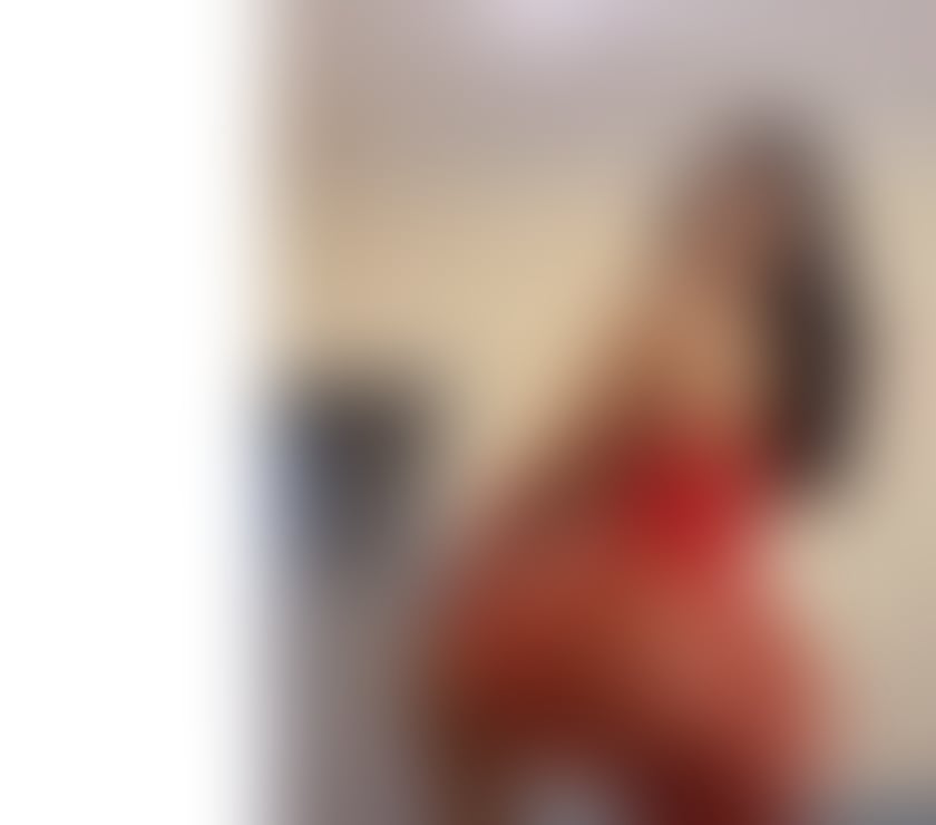 Escorts Essex Braintree - Photos for Pretty Brunette Big Bum