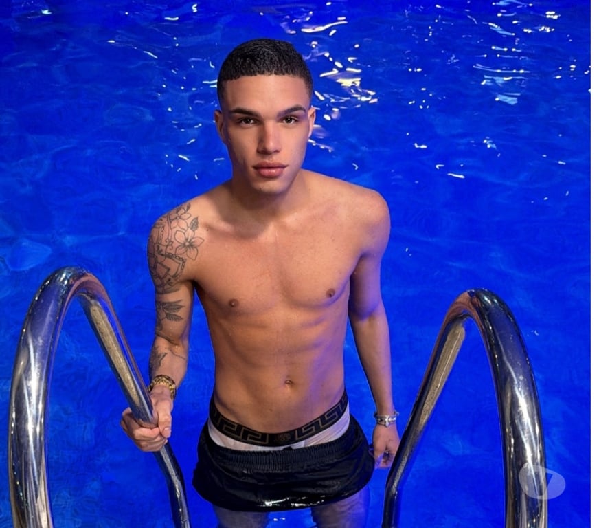  Gay massage West Northamptonshire Northampton - West Northamptonshire - Photos for 🇧🇷ERICK BRAZILIAN🍆 XXL MASSIVE PARTY 🎉🇧🇷
