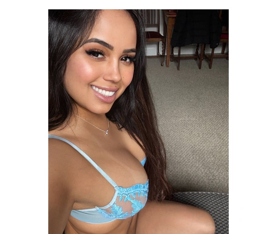 Escorts Wrexham - Wales Aberoer - Wrexham - Photos for ✨ Elegant Brazilian Lady – A Real Experience