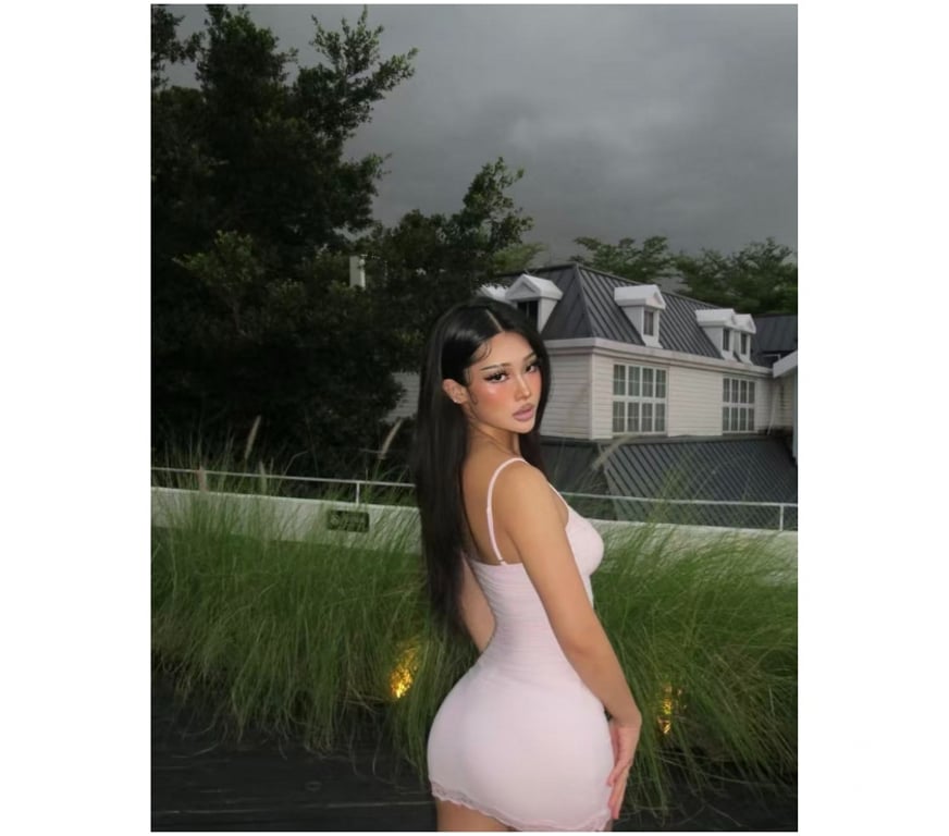 Escorts Greater Manchester Bolton - Photos for HOT PHILIPPINES LADY