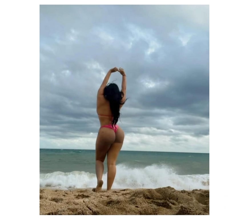 Escorts Essex Thurrock - Essex - Photos for I'm Sandra, the best party,