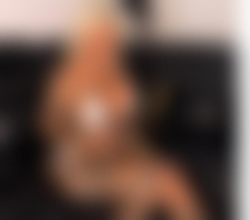 Escorts Lancashire Blackpool - Photos for British Blonde 28 year old ( Tiffany Lee Rae )