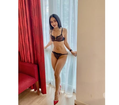 OWO Escorts & Erotic Massage Norwich City Centre Norwich - Photos for ❤️‍🔥Minnie Tiny Thai girl ❤️‍🔥In Norwich