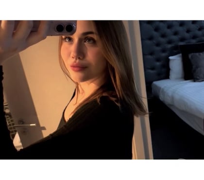 Escorts Mile End Station East London - Photos for 🍆👅Ana best owo naughty girl 💦🥵