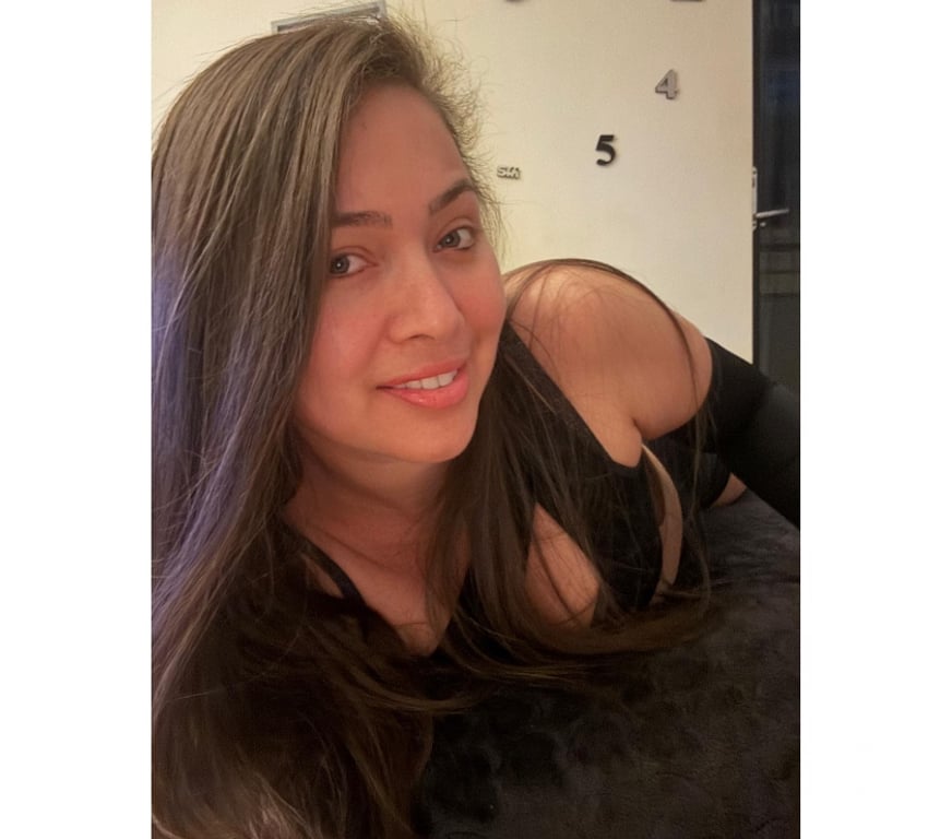 Escorts North West London Colindale - North West London - Photos for Ready to party?