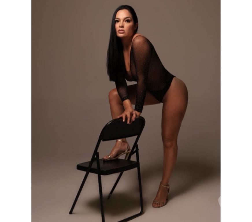 Escorts South East London Catford - South East London - Photos for NEW🇧🇷LARISSA🔥HOT PARTY GIRL🥂BEST OWO💋