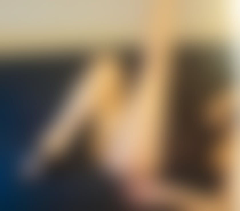 Escorts West London Heathrow Terminal 5 Station - West London - Photos for Welcome to your new favourite play mate