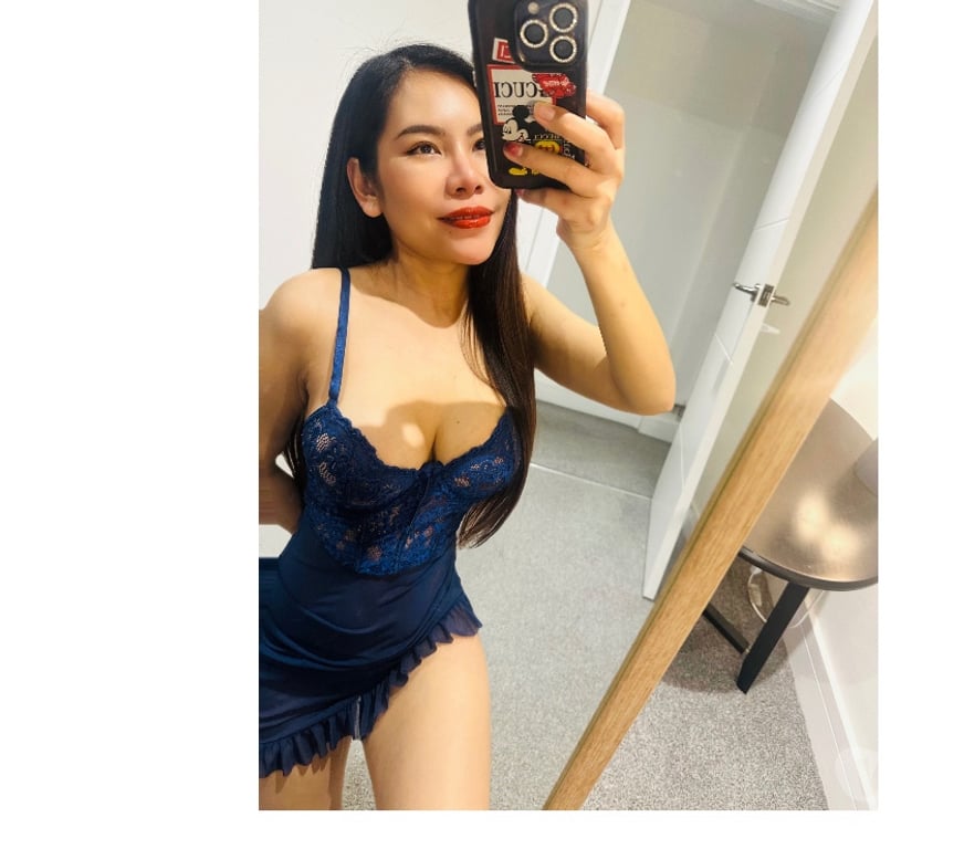 Escorts Merseyside Saint Helens - Photos for Meena sexy Thai lady