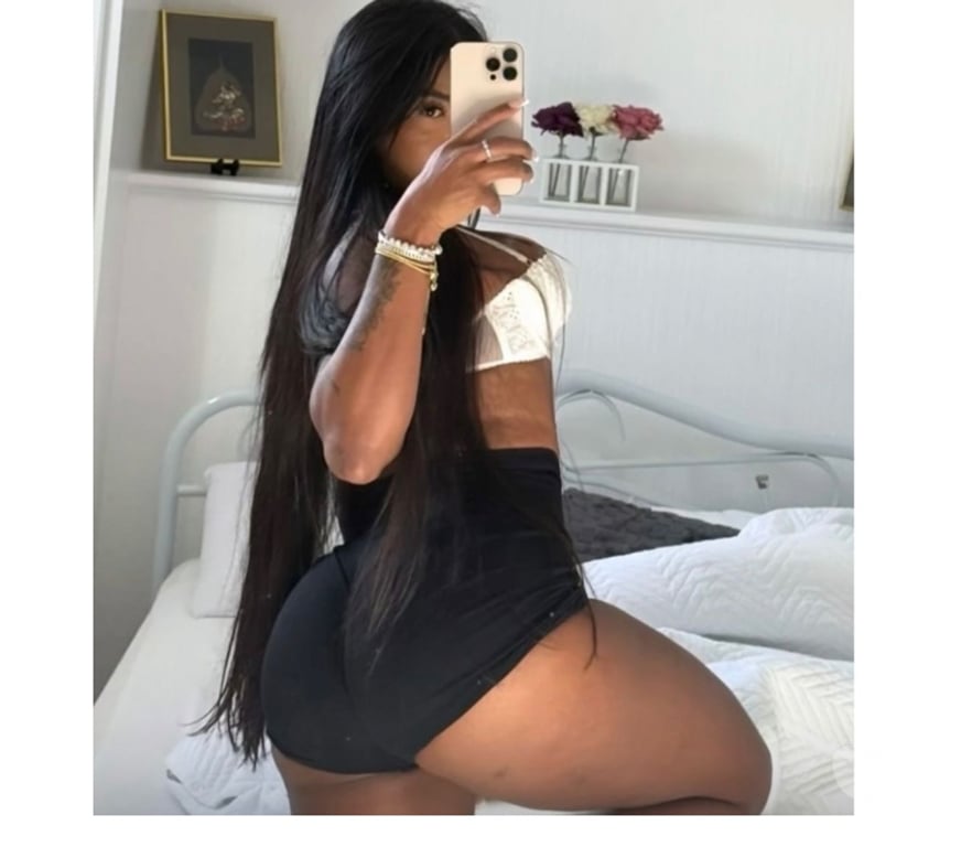 Escorts West Yorkshire Bradford - Photos for Larissa Brasileira 🇧🇷🌶️