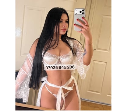  Escorts Portsmouth City Centre Portsmouth - Photos for 🥂GABY🇧🇷REAL❤️PICS!❤️GFE🍭PETIT🥂