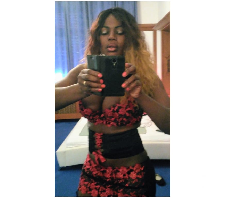 Escorts Kent Medway - Kent - Photos for BLACK and BEAUTIFUL