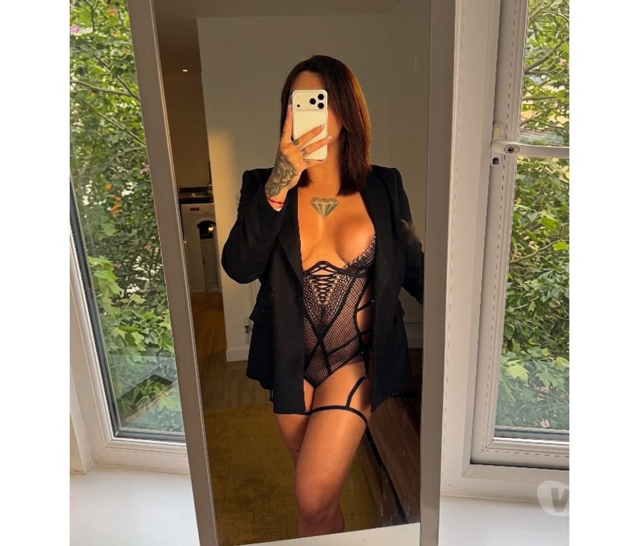 Trans Escorts South West London Richmond upon Thames - Photos for Amanda Hot Brazilian