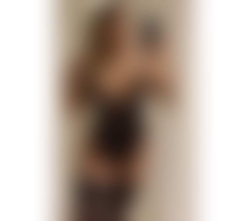 Escorts East London Redbridge - Photos for Amanda latina 🌹party 🥂