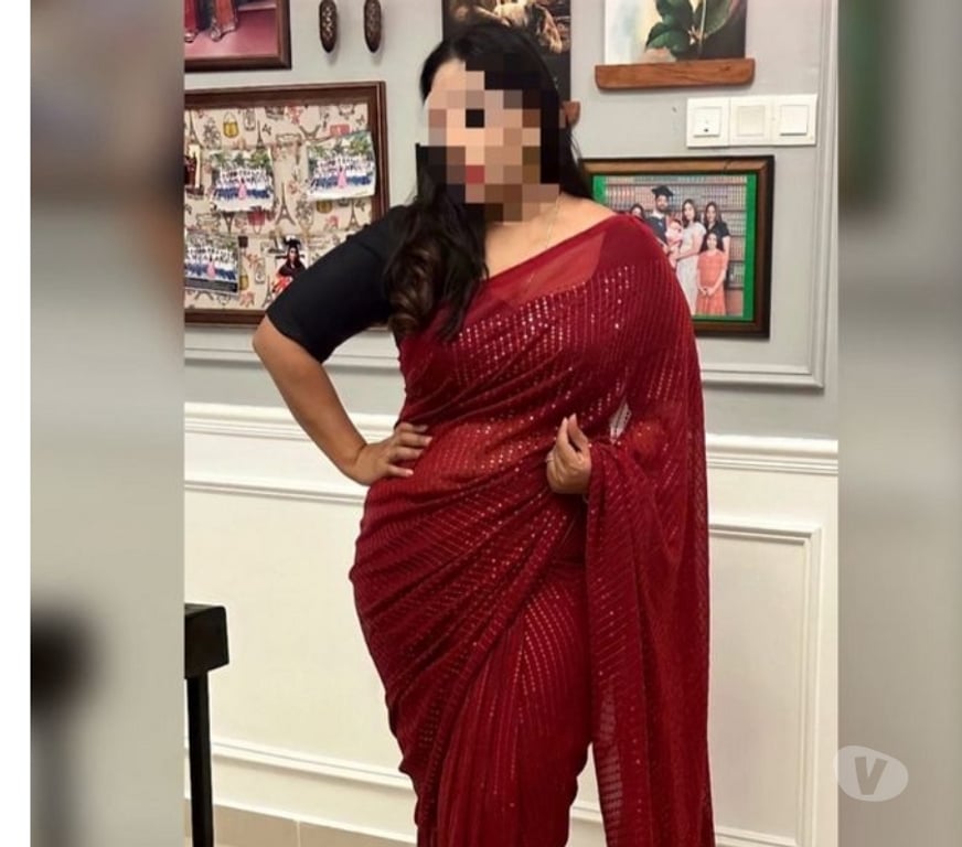 Escorts West Midlands Wolverhampton - Photos for Meena Tamil Nadu Indian Girl new in wloverhampton