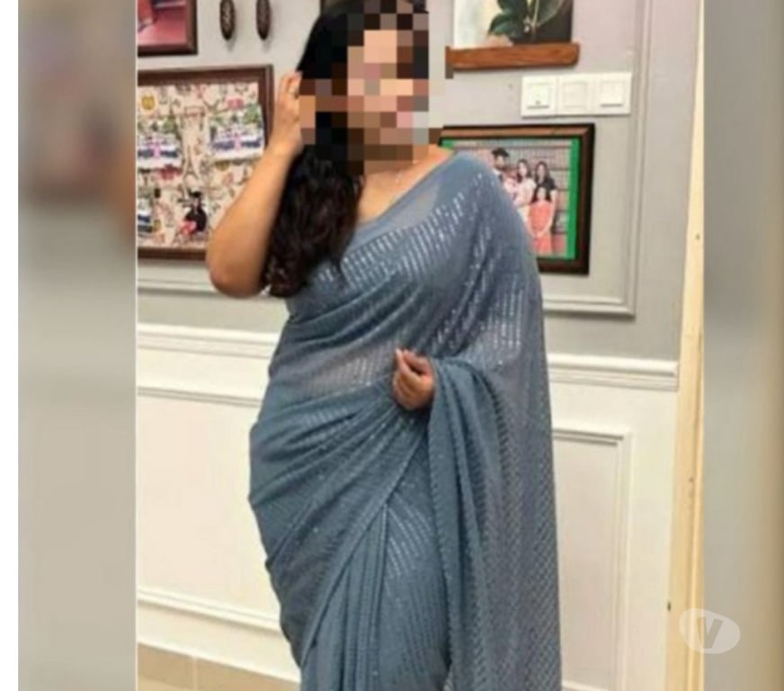 Escorts West Midlands Wolverhampton - Photos for Meena Tamil Nadu Indian Girl new in wloverhampton
