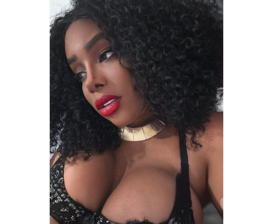 Escorts West Yorkshire Leeds - Photos for Sophie black Brazilian ,🇧🇷🥳girl party 🥳🥳🥳