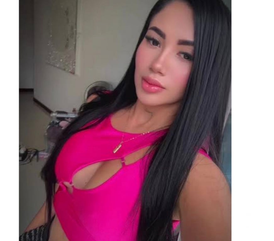 Escorts Slough Slough Town Centre - Slough - Photos for Luna🥰💋👄sexy hermosa 🥰🥰latina