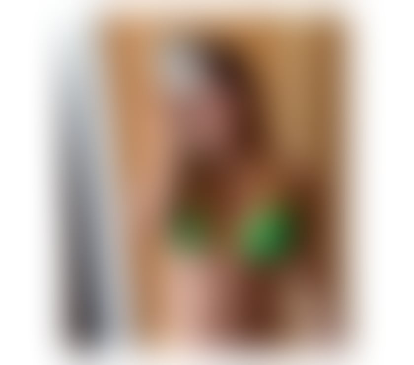 Escorts Devon Exeter - Photos for PETITE 1.50 TALL 🩷🩷 SABRINA 🇧🇷EXETER
