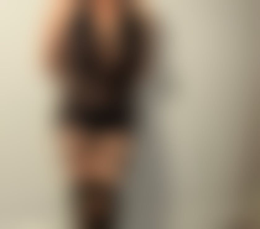 Escorts West London North Acton Station - West London - Photos for Ariana brazilian blonde 💯 hot 🔥