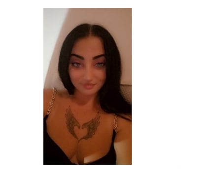 Escorts Western Docks Southampton - Photos for NEW IN YOUR TOWN LUISA