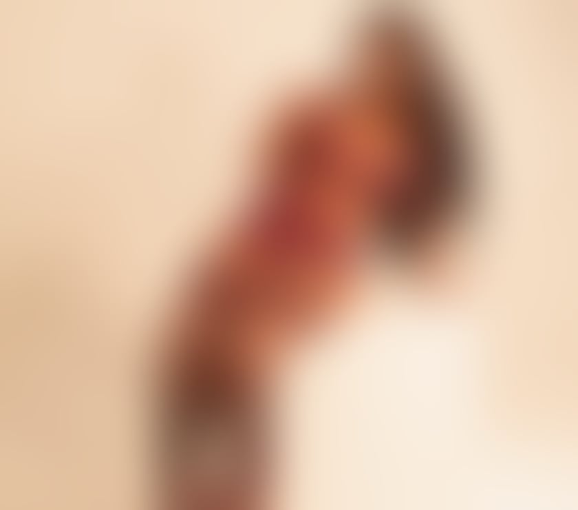 Escorts North London Enfield - Photos for LUANA TRANS IN ENFIELD !