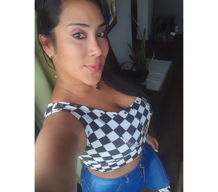 Escorts North London Enfield - Photos for CURVY BEAUTY Queen ✈️ REAL PHOTOS 🔥 NATURAL GIRL 💋