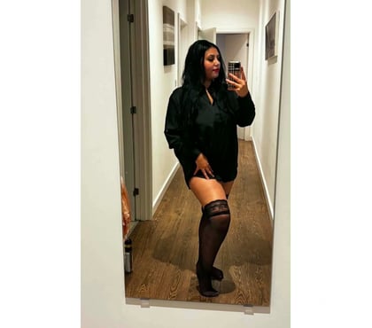 Escorts Hayes Hillingdon - Photos for New In Town Selena Party!💯