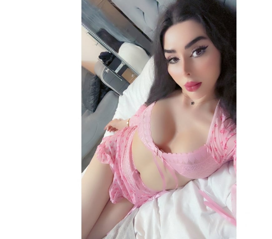 Trans Escorts Glasgow Glasgow City Centre - Glasgow - Photos for Ts Lili super hot and feminine 🫦