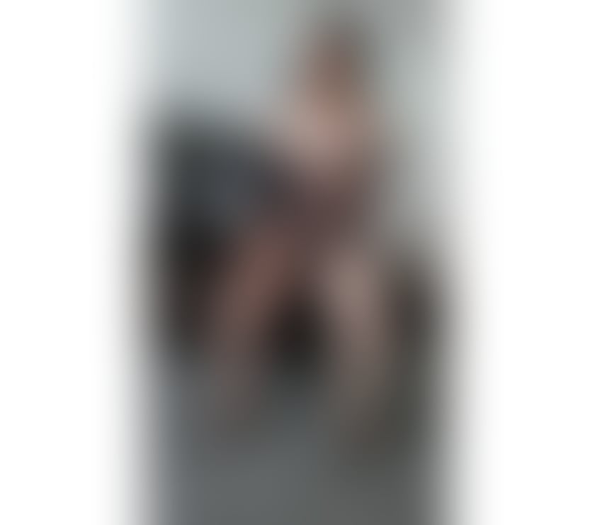 Escorts West London Hillingdon - Photos for New In Town Larisa Party!🔞