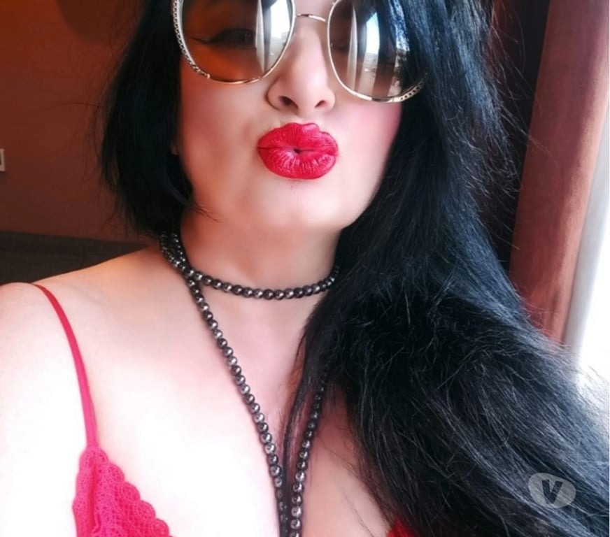 Escorts South Yorkshire Sheffield - Photos for Juicy Curvy Sophia